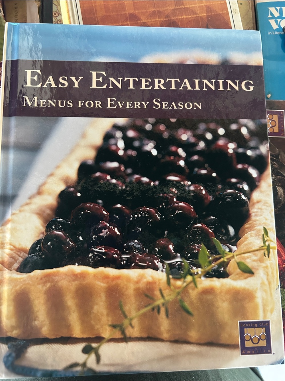 Easy Entertaining: Menus for Every Season — Blue Cookbook by